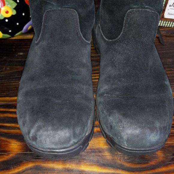 EUC Cabela's Lined Hiking Boots - Picture 2 of 10